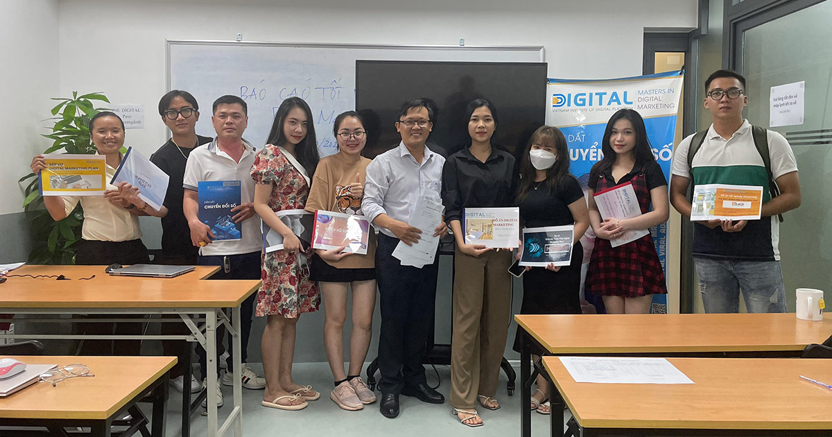 Do An Digital Marketing Thang 10