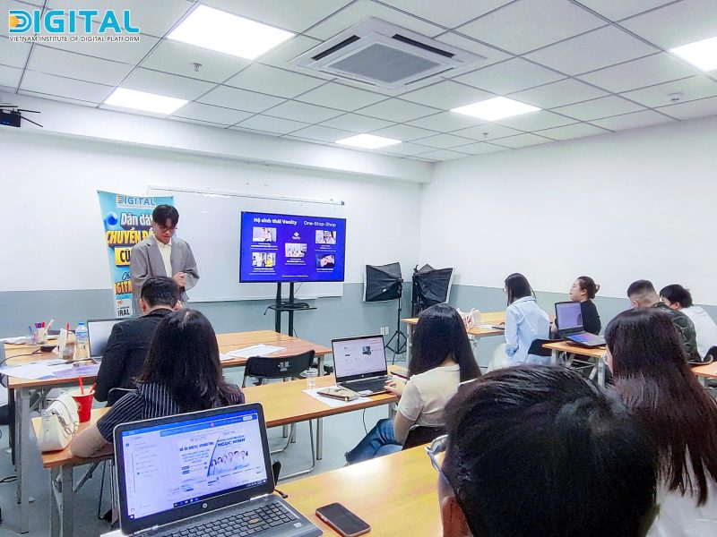 HỌC DIGITAL MARKETING KHÔNG LO VỀ GIÁ - ĐĂNG KÝ NGAY! HỌC DIGITAL MARKETING KHÔNG LO VỀ GIÁ - ĐĂNG KÝ NGAY!